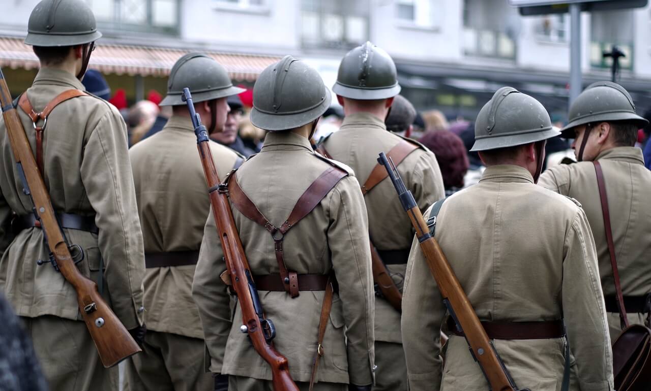 Modele techniki wojennej w czasopiśmie Militaria XX wieku