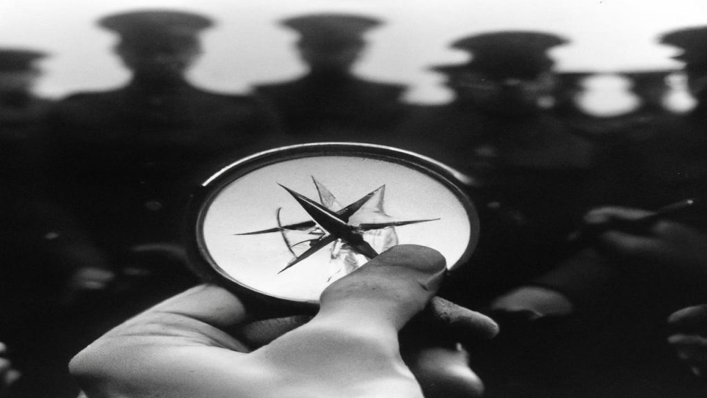 Co to jest azymut w wojsku?